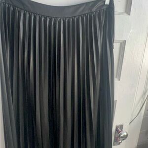 Chico's Black A-Line Pleated Skirt